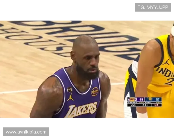 这是41岁父亲的惊人扣篮瞬间